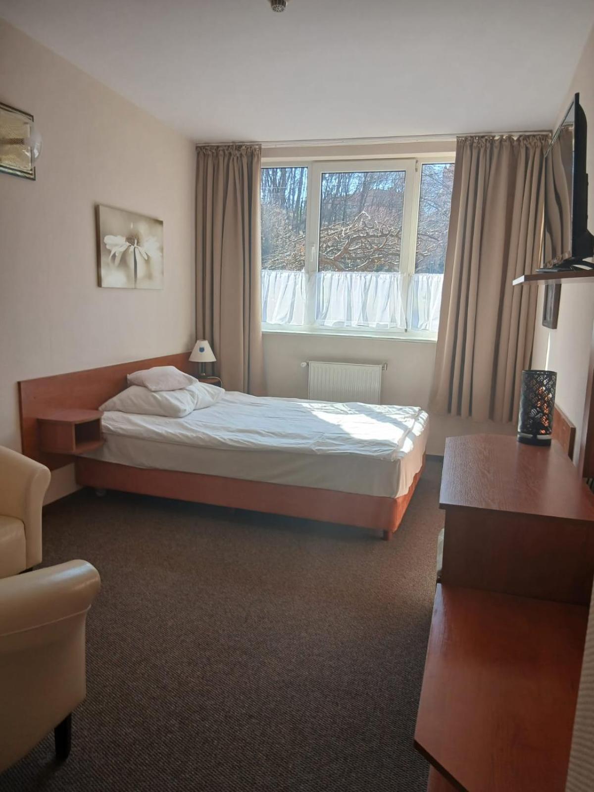 Hotel Kopernik Frombork Esterno foto