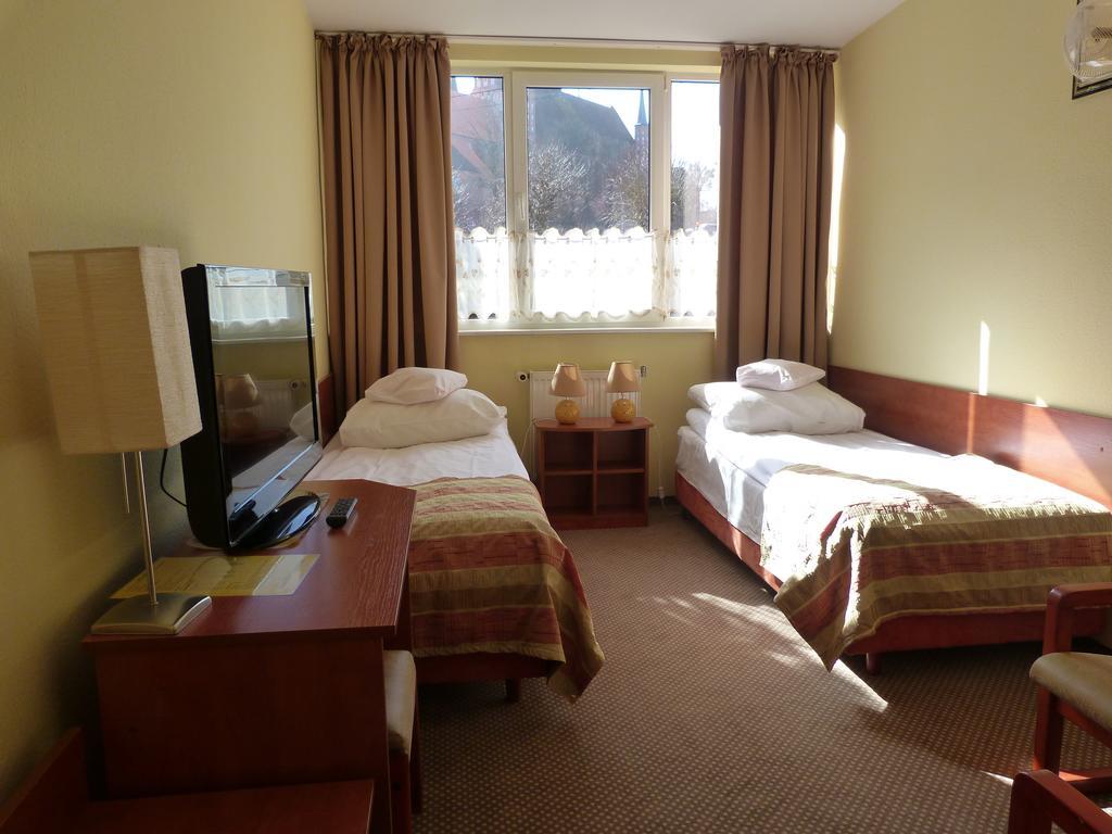 Hotel Kopernik Frombork Esterno foto