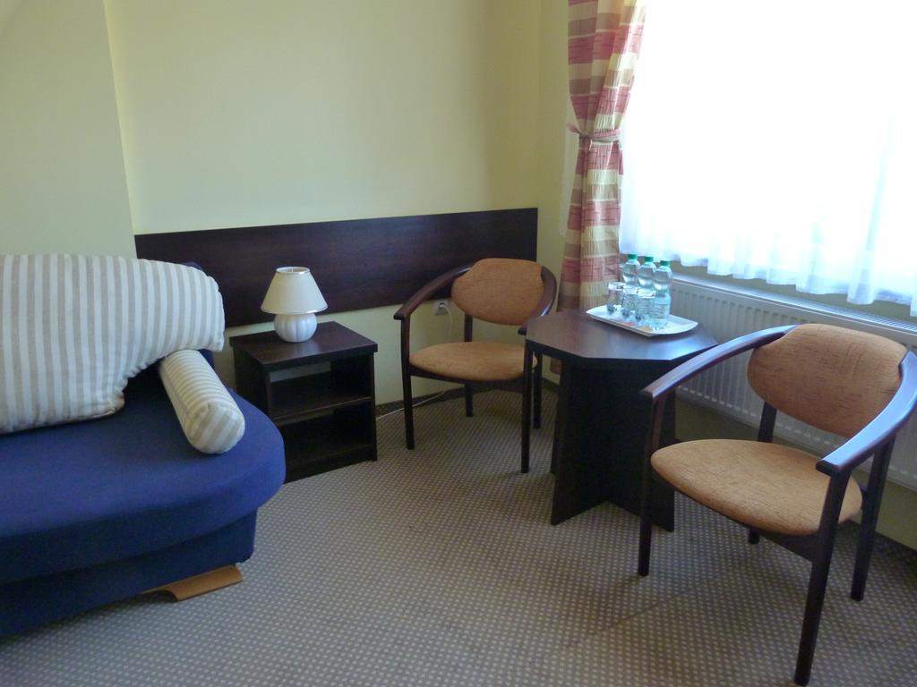 Hotel Kopernik Frombork Esterno foto