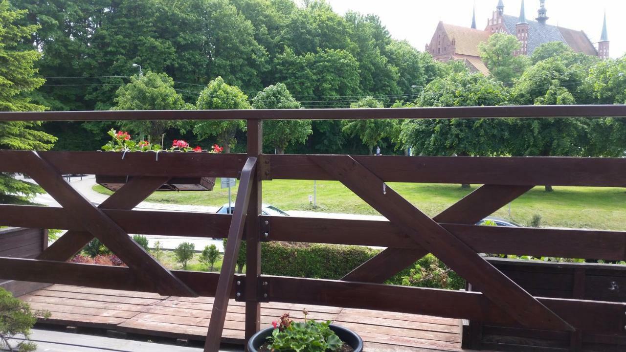 Hotel Kopernik Frombork Esterno foto