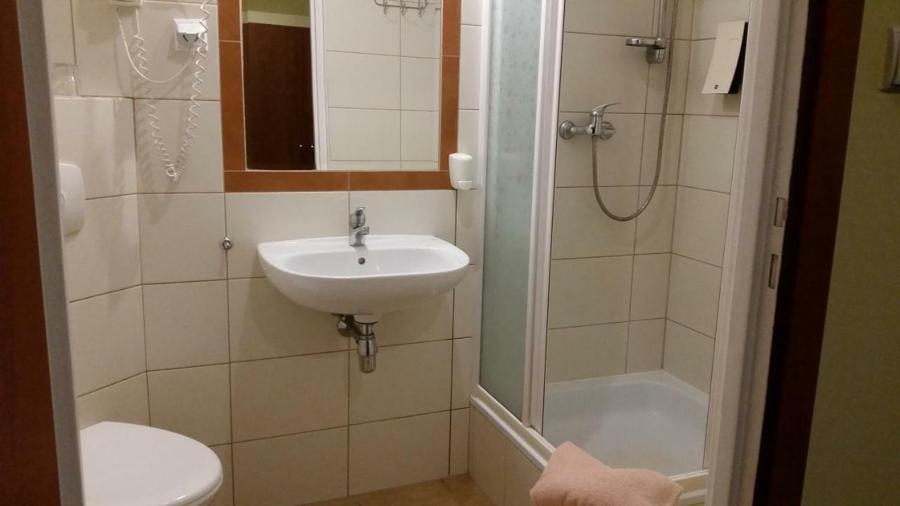 Hotel Kopernik Frombork Esterno foto